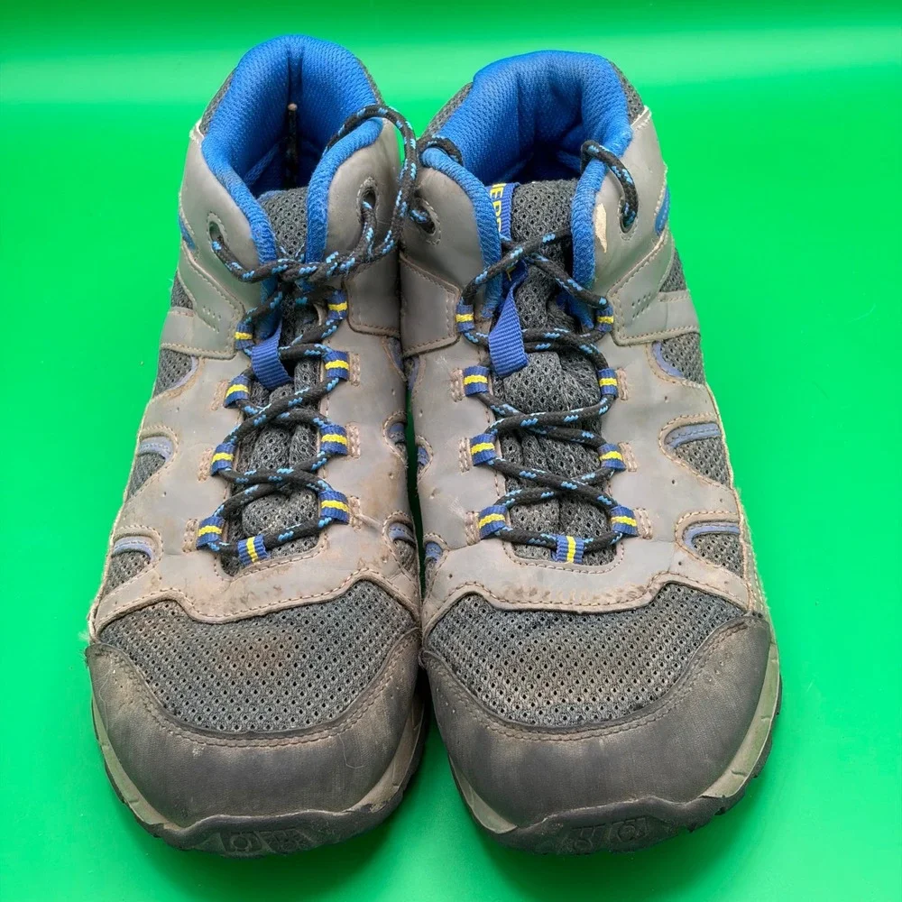 Merrell Oakcreek Hiking Boots Youth 6M Gray/Blue Waterproof Mid Trail Camp Shoes